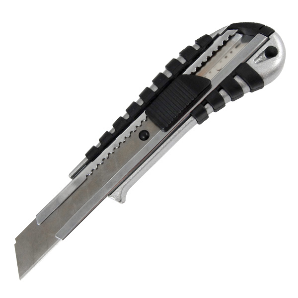 Нож канцелярский металлический, резиновые вставки, лезвие 18 мм
